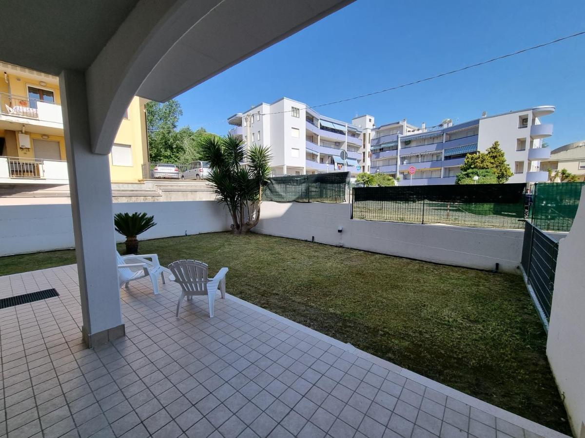 Spalato Beach Place Vasto Exterior foto